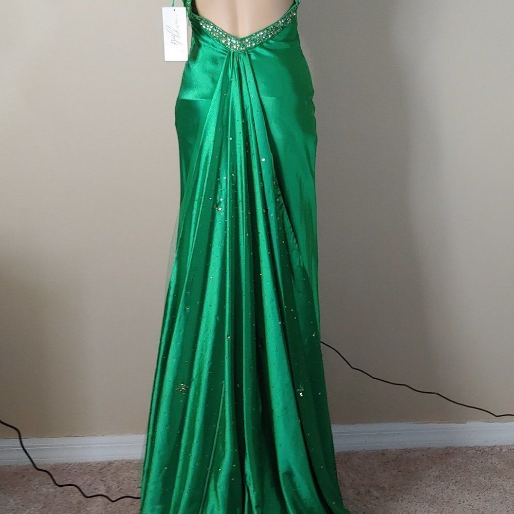NWT Beautiful Sexy Long Gown by Christopher Henry - Picture 5 of 6